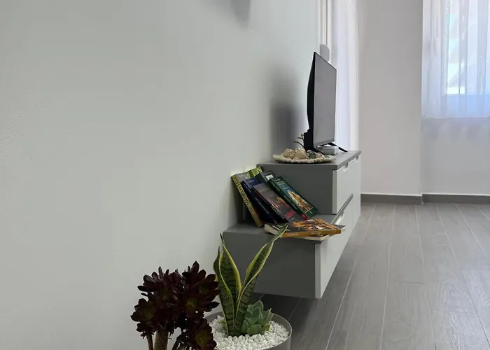 Rei Appartement *